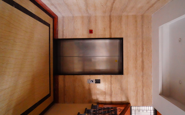 Vjr Mahal and Vinayagam Residency Hotel
