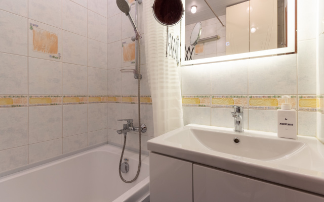 Na Pr Prosveshcheniya Flat