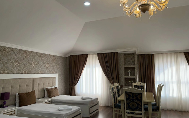 Maris Baku Hotel