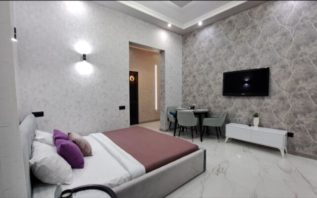 Apartments v Tsentre Sochi na Ulitse Roz