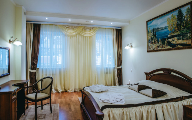 Отель Снежный