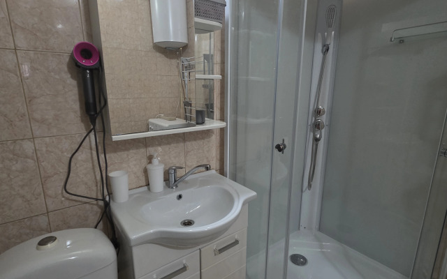 Квартира с Большой Кроватью в Центре