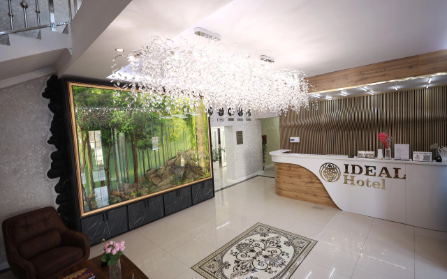 Ideal Hotel