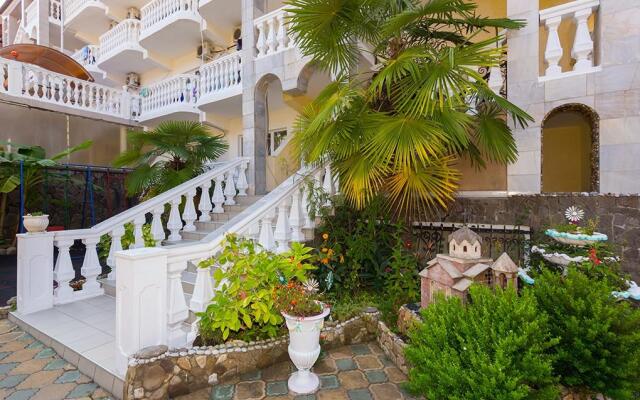 LiDiAnna Guest House