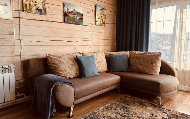House in Gorny Altai Guest house