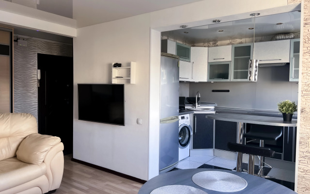 Квартира 3-комнатная на Баумана 12