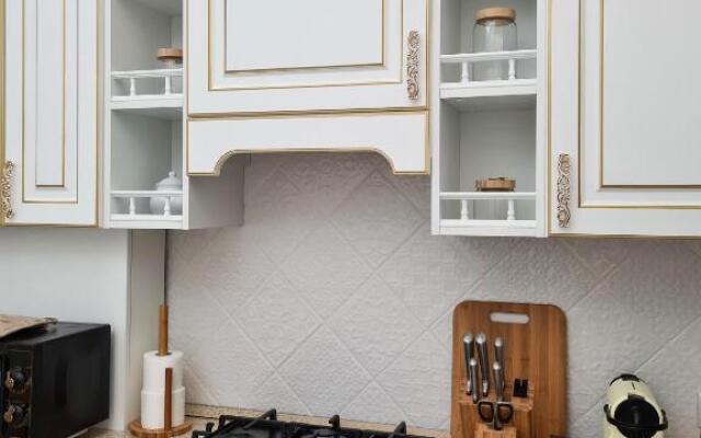Apart39 U Muzeya Yantarya VIP Apartments