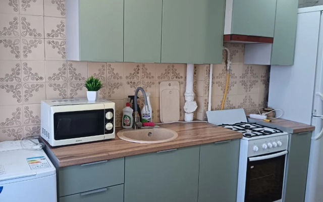 Квартира Просторная двухкомнатная квартира в спальном районе