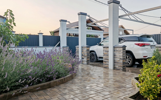Dom s terrasoi na kryshe Golubaia Bukhta Persikovyi Sad 382 Holiday Home
