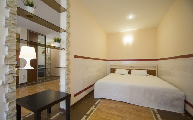 Aparton na Nezavisimosti  52 Apartments