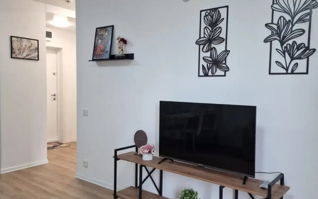 V novom ZHK 4 ryadom s Veresayeva Uyutnyy Dom Flat
