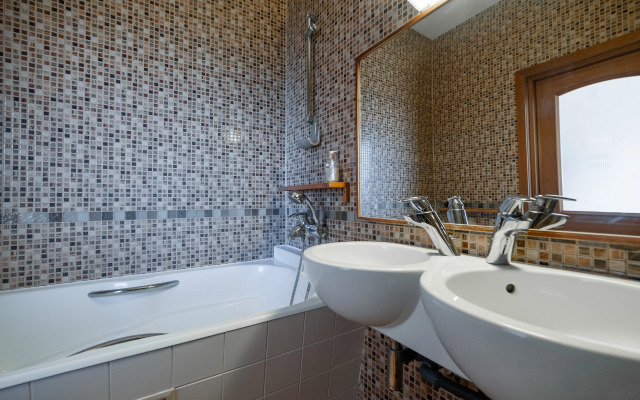 Vesna Private house
