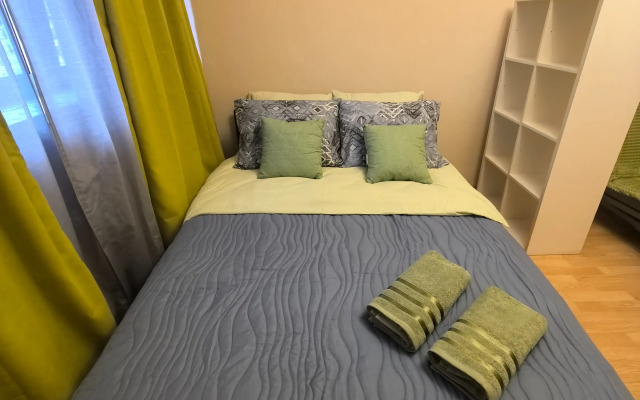 Uyutnaya Ryadom So Stantsiey Mytischi Flat