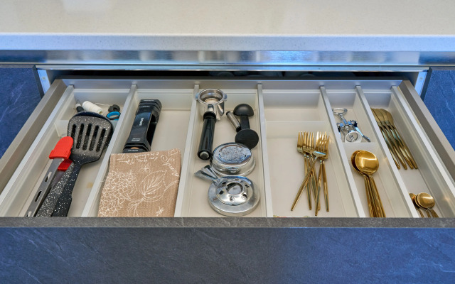 Апартаменты с Шикарным Видом на Море в Центре Сочи