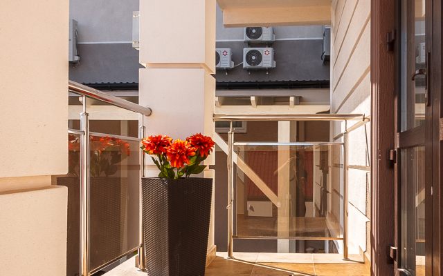 Отель Тэлия