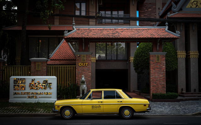 Отель Jaya Suites Hotel