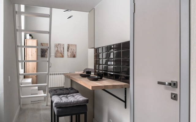 Апартаменты Улучшенные с Балконом Двухуровневые у метро Аэропорт 305