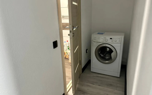 Po ulice Melnikayte dom 83 Flat