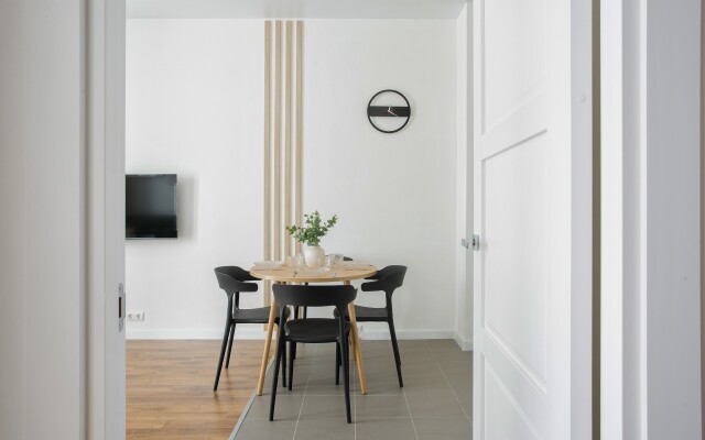 Belye nochi dlya 5 gostej Apartments