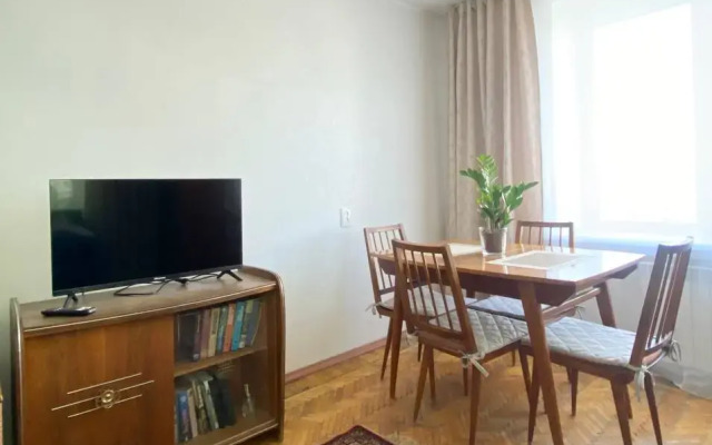 Апартаменты у Метро Светлый Мир