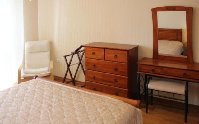 Na Ulitse Bagrationa Apartments