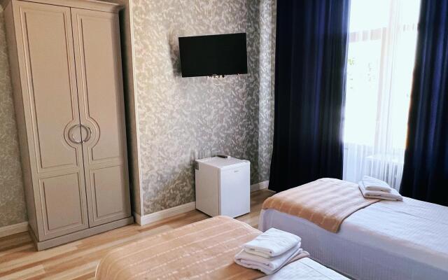 Mariya Guest House