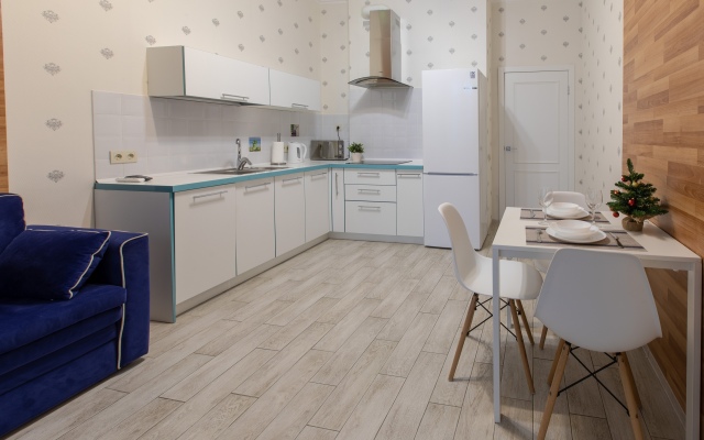 Blue Lagoon v ZhK Dinastiya Apartments