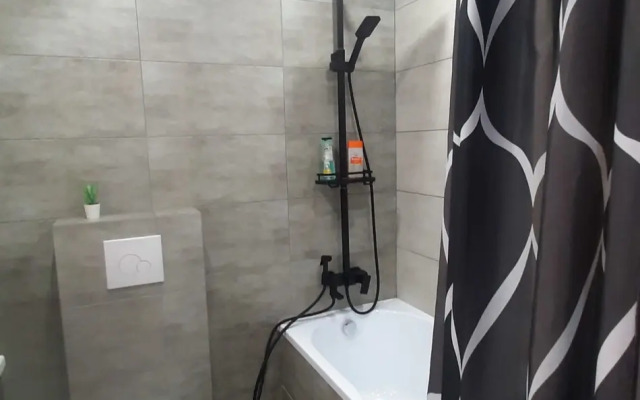 Квартира на Татьяны Николаевой 10