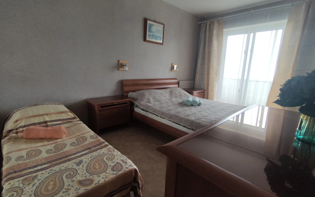 Квартира 10 мин до центра, уютно, чисто, ванна для двоих