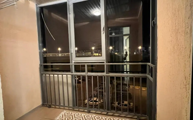 Posutochno S Vidom Na Gorod Flat