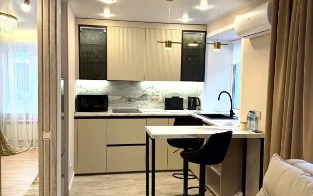 Na Volzhskoy Naberezhnoy Apartments