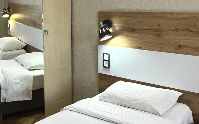 dvuhkomnatnye LYuKS na 8 etazhe Barbaris  Apartments LUX