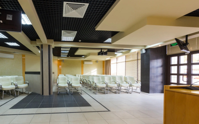 Пансионат Поляны