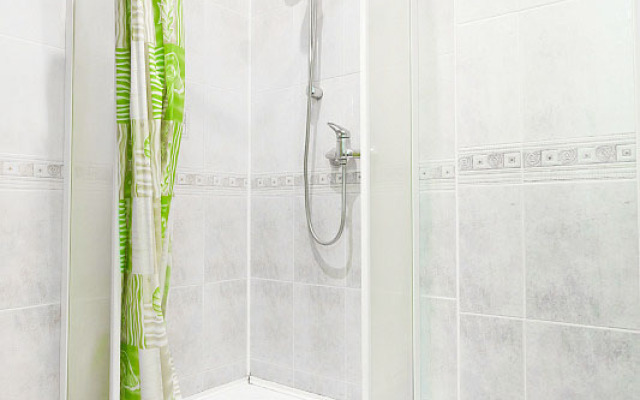 Chetyrekhkomnatnye Na Kirova Apartments