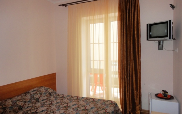 Raj Guest House