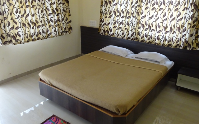 Sai Neelam Hotel