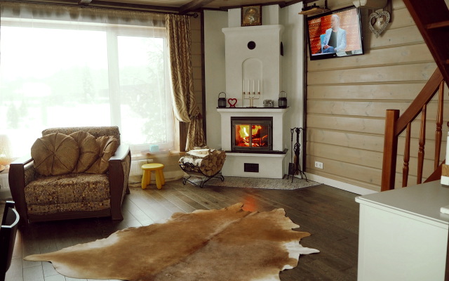Ryadom s Igoroy Guest House