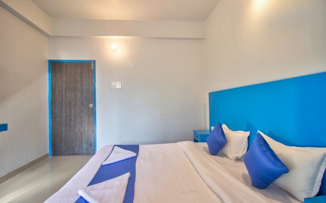 Mandrem Retreat Beach Resort Hotel