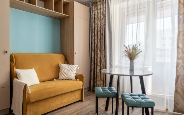 Dve podushki v Pesochnom, Sadovaya, 90 Flat