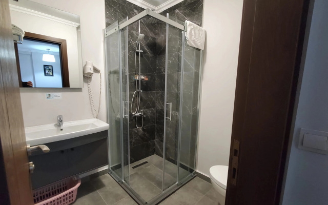 Belle Maison Hotel&Residence, Apartment Hotel