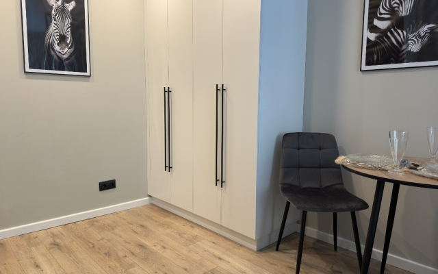New Aparts Zebra Apartments