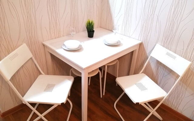 M7 Pervomayskaya 14 Apartments