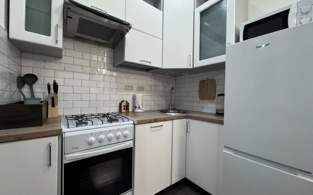 3-Komnatnaya Yarapartments na Svobody 58  Flat