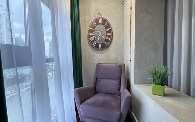 Loft S Otdelnym Vkhodom Flat