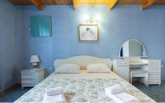 Oazis Nadezhdy Hotel