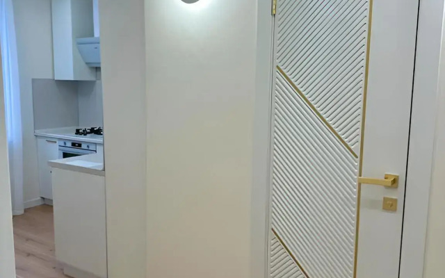 Flat s Dizaynerskim Remontom