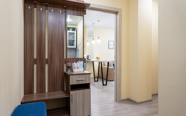 Evrodvushka Na Vzletke Apartments