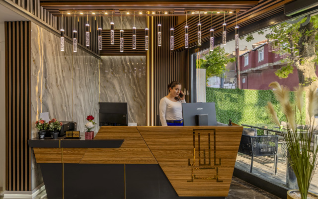 Airport Waves Boutique-hotel