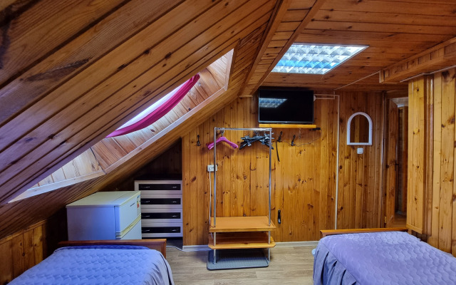 U Bashni Guest House