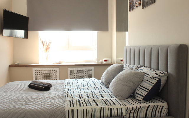 V tsentre, ryadom s Rkb im. Kuvatova Flat